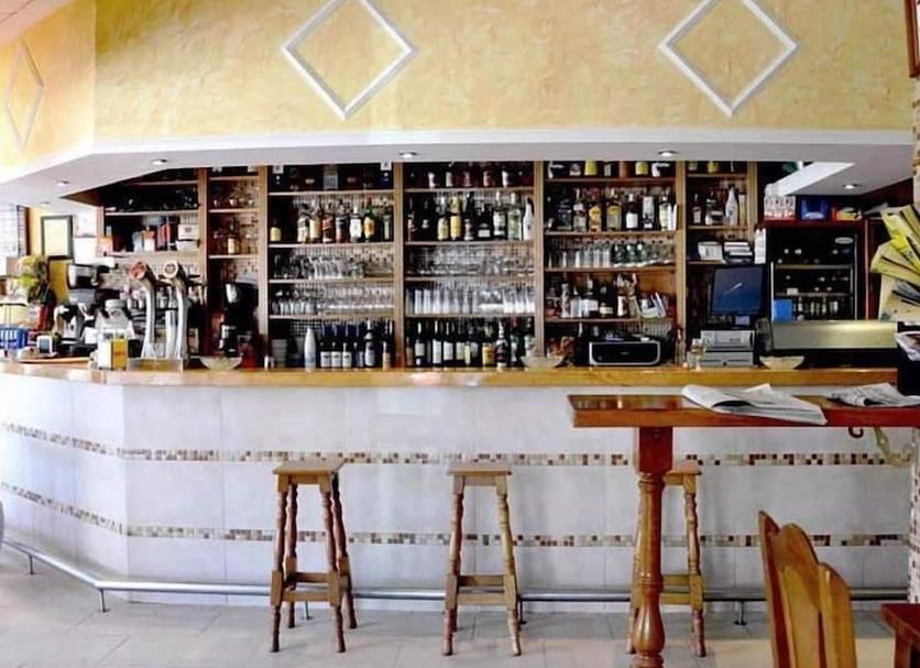 Bar Photo