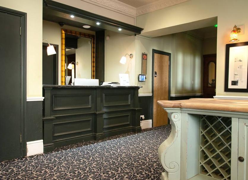Front desk Photo