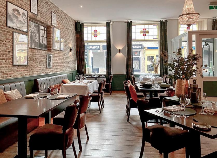Dining room Photo