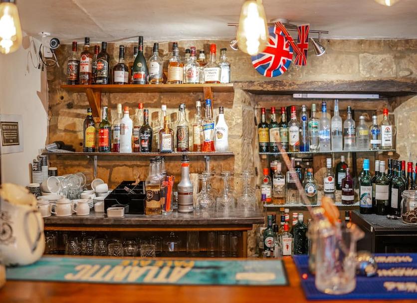 Bar Photo
