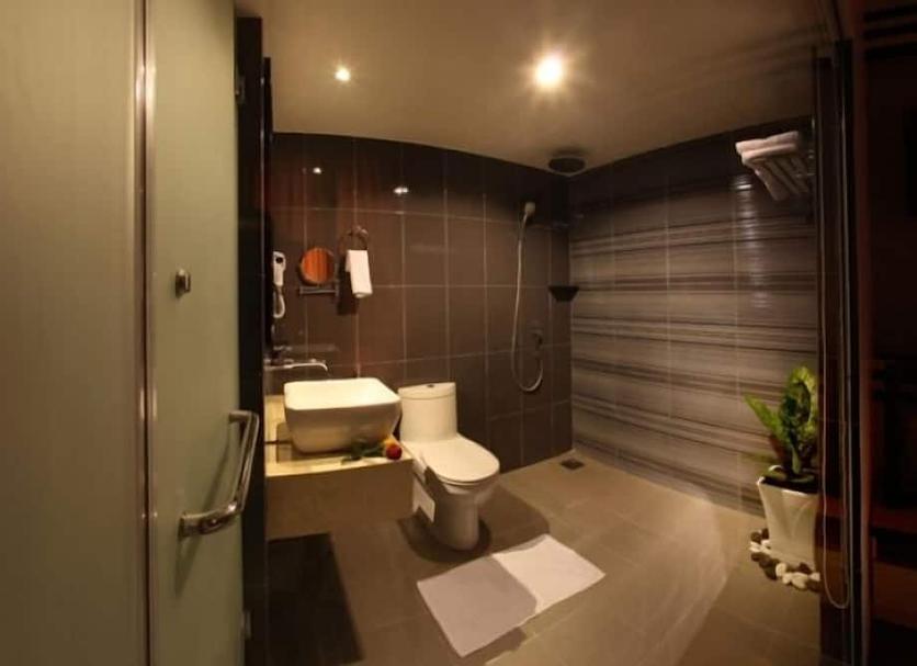 Bathroom Photo