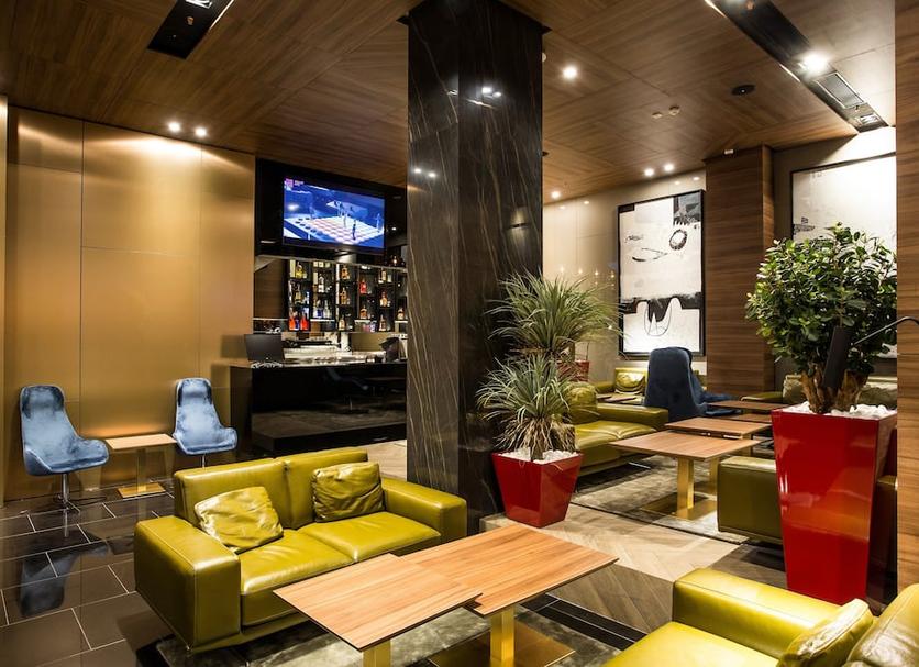 Lounge Photo