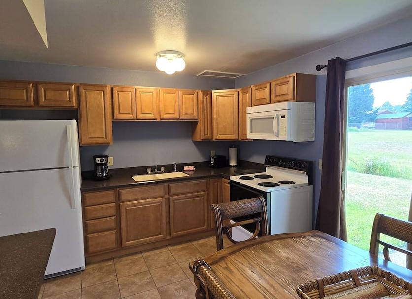 Kitchen Photo