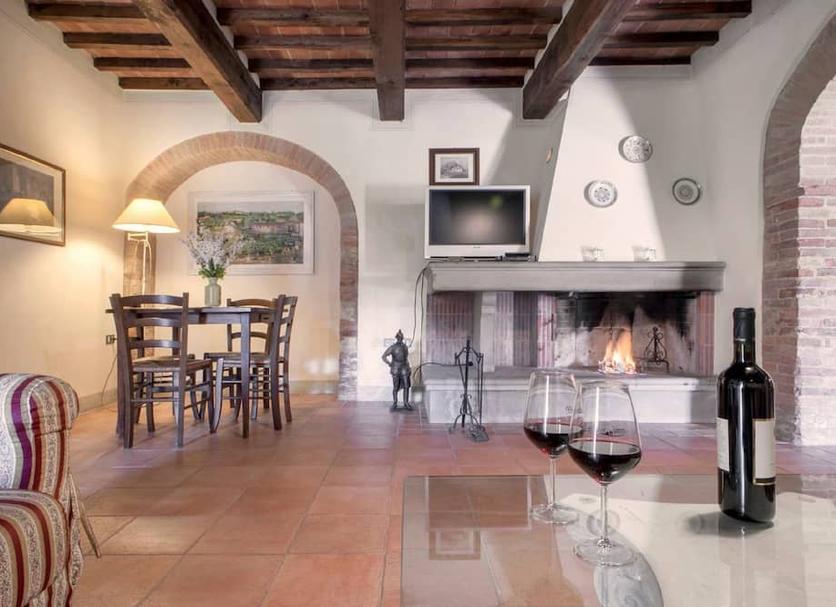 Dining room Photo