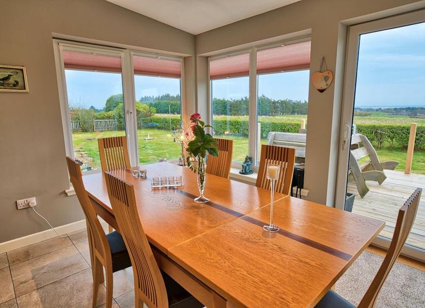 Dining room Photo