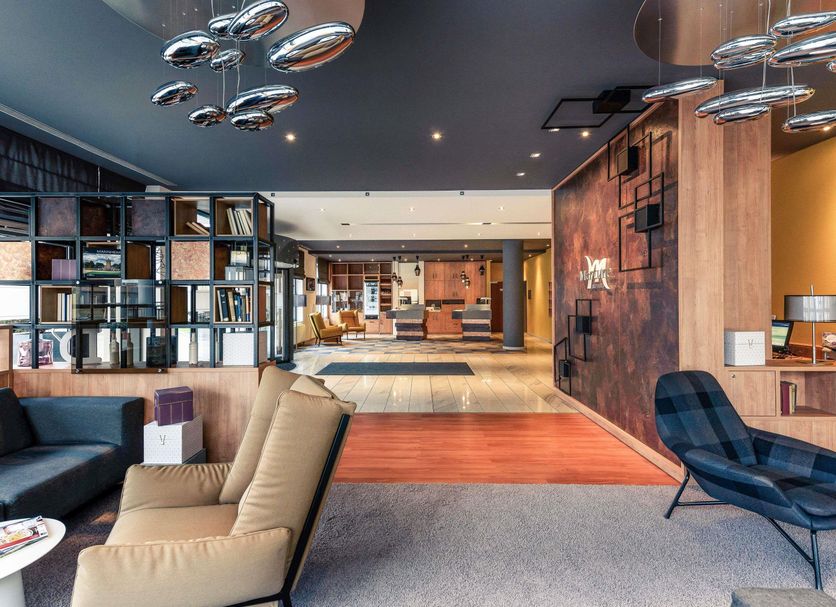 Lounge Photo