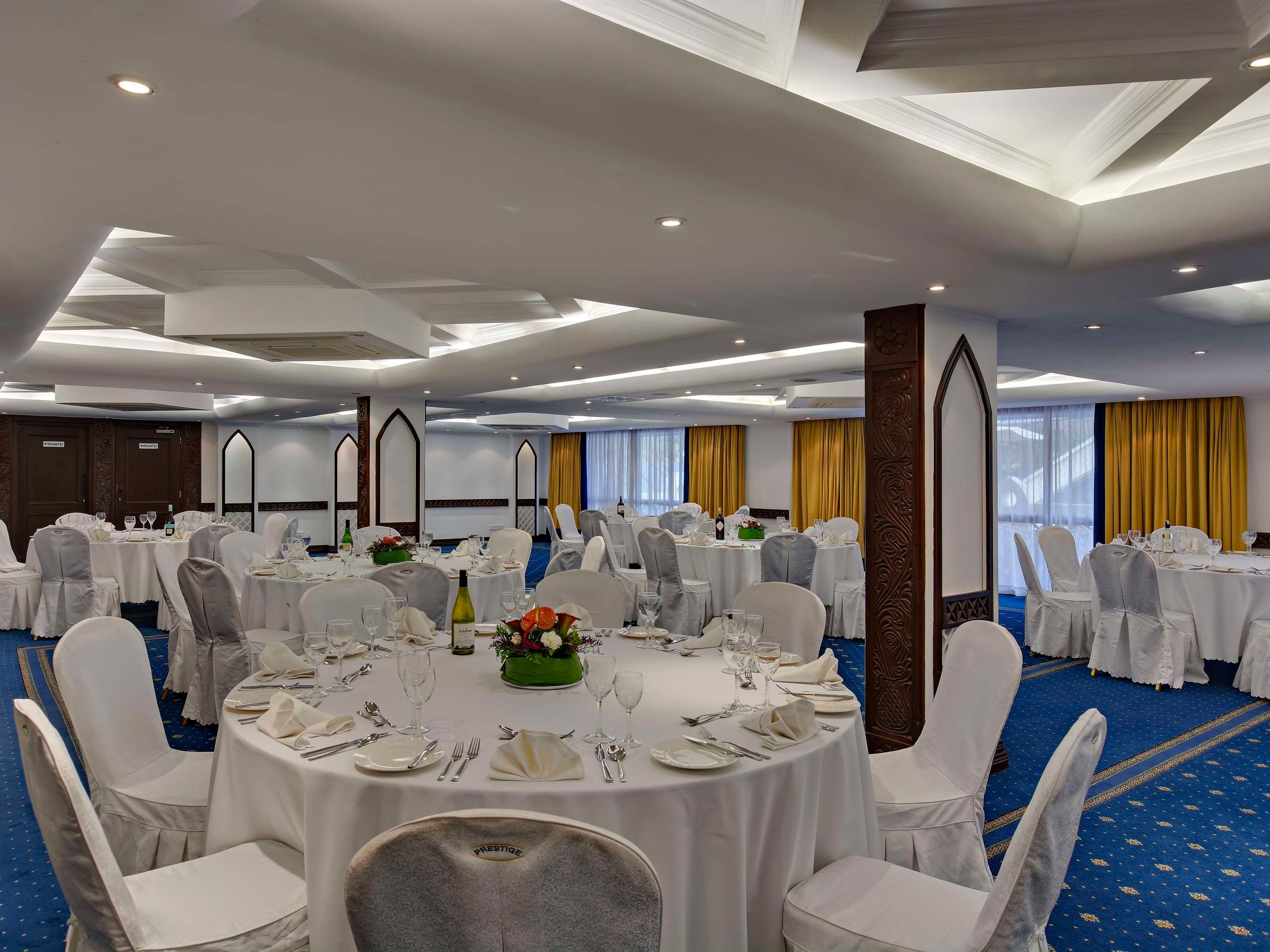 Banquet hall
