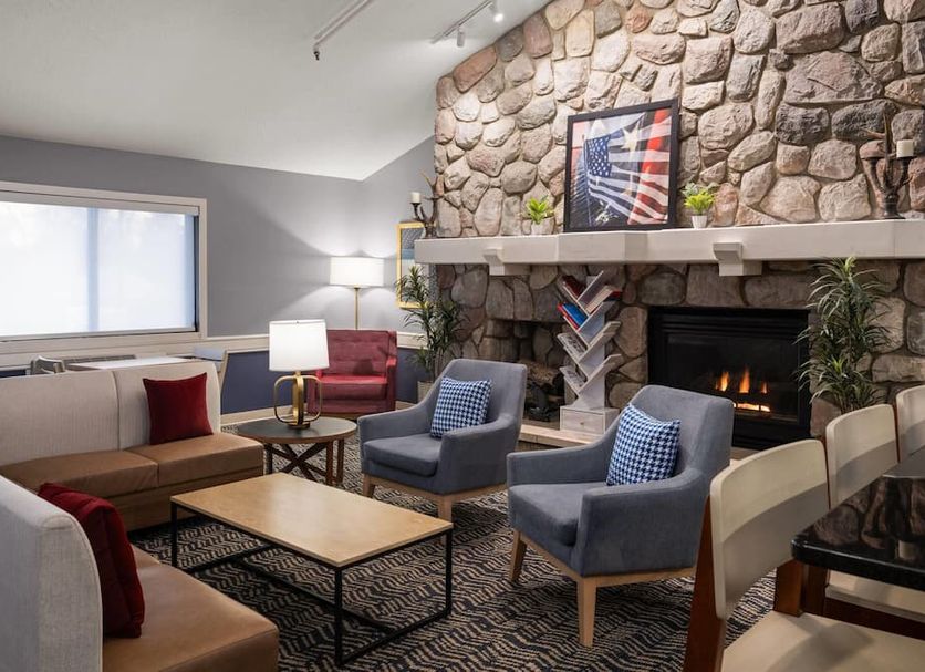 Lounge Photo