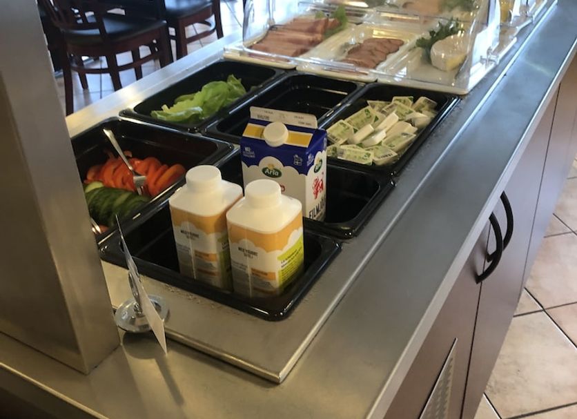Buffet Photo