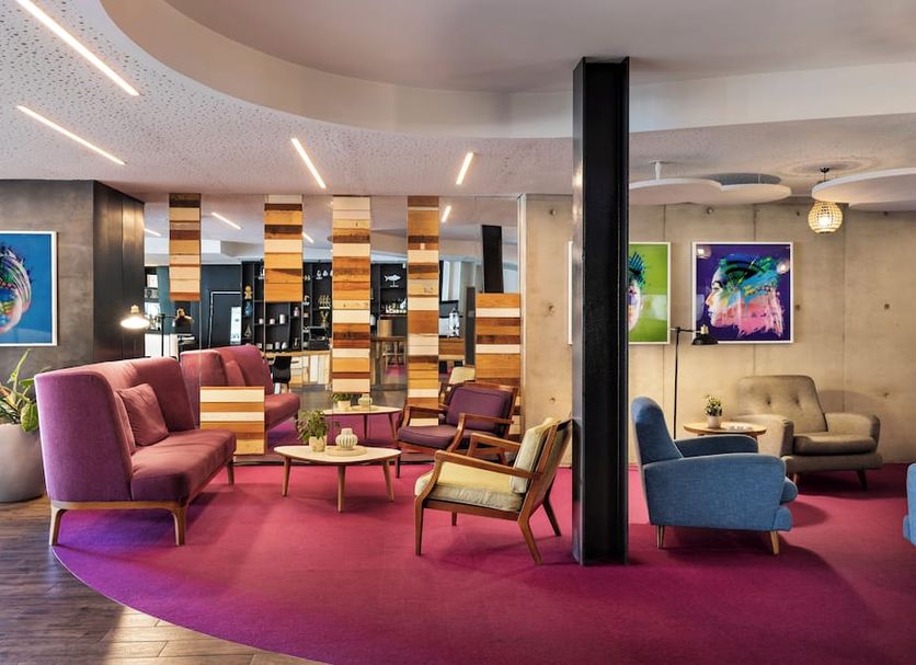 Lounge Photo