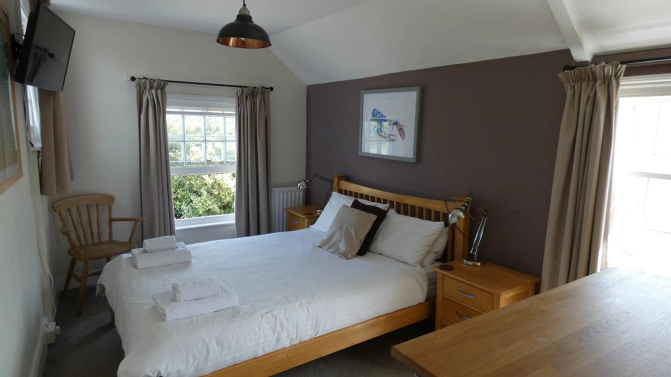 The Sloop Inn