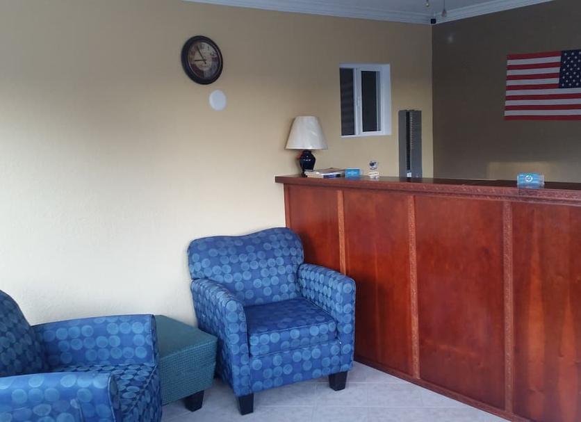 Front desk Photo