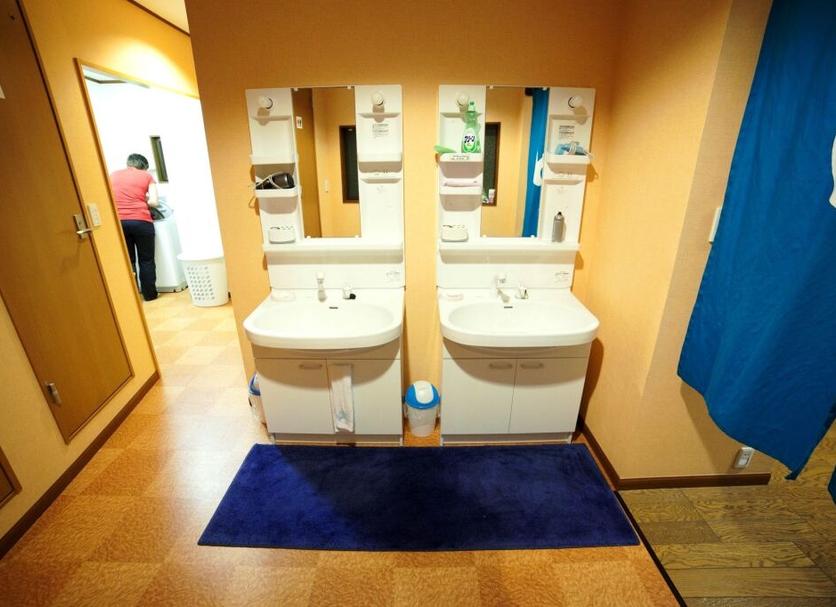 Bathroom Photo