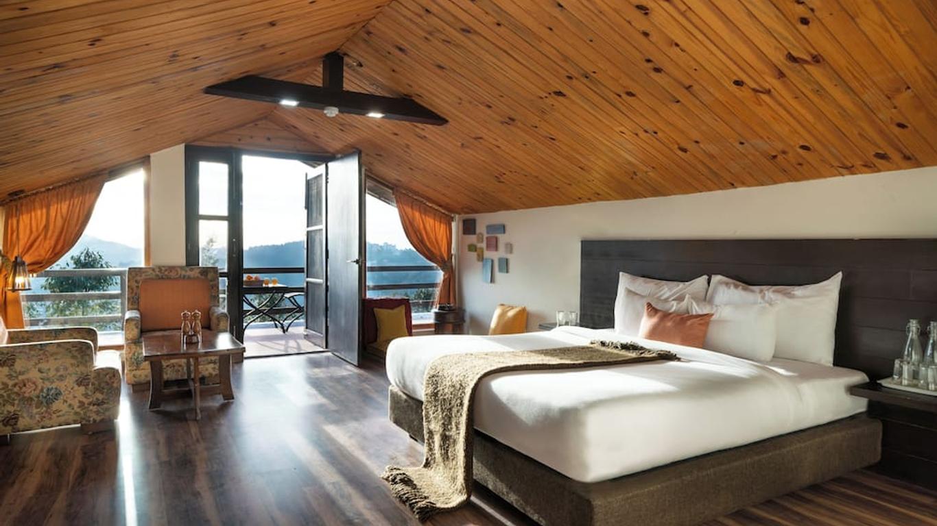 WoodSmoke resort & Spa