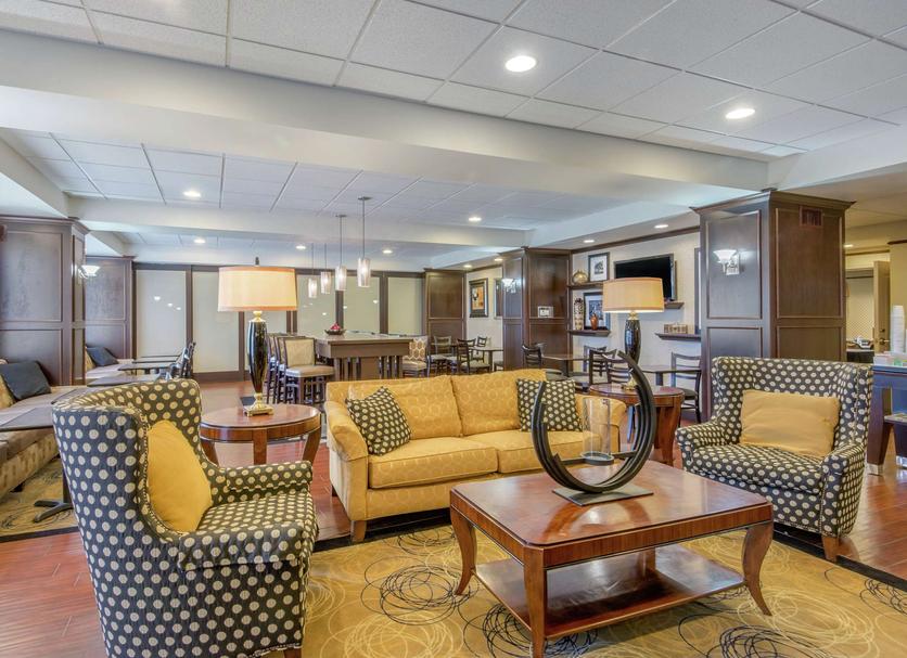 Lounge Photo