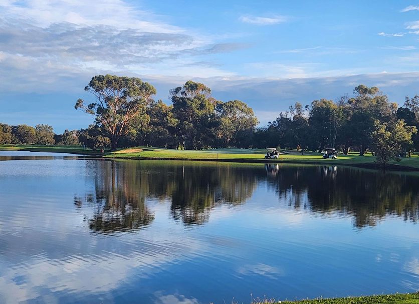 Golf course Photo