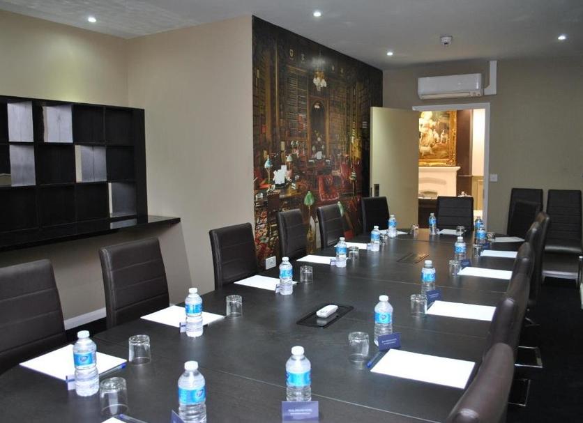 Conference room Photo