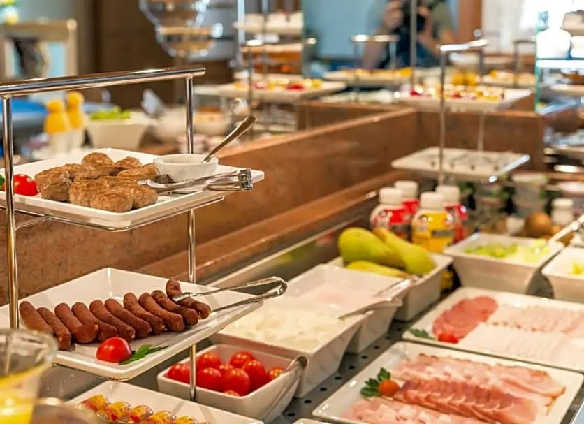 Buffet Photo