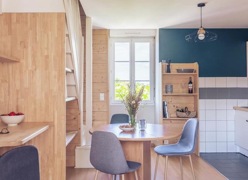 Dining room Photo