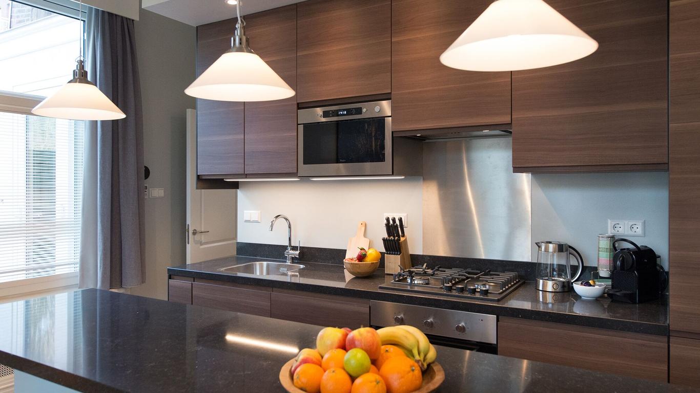 Bizstay Park Central Apartments
