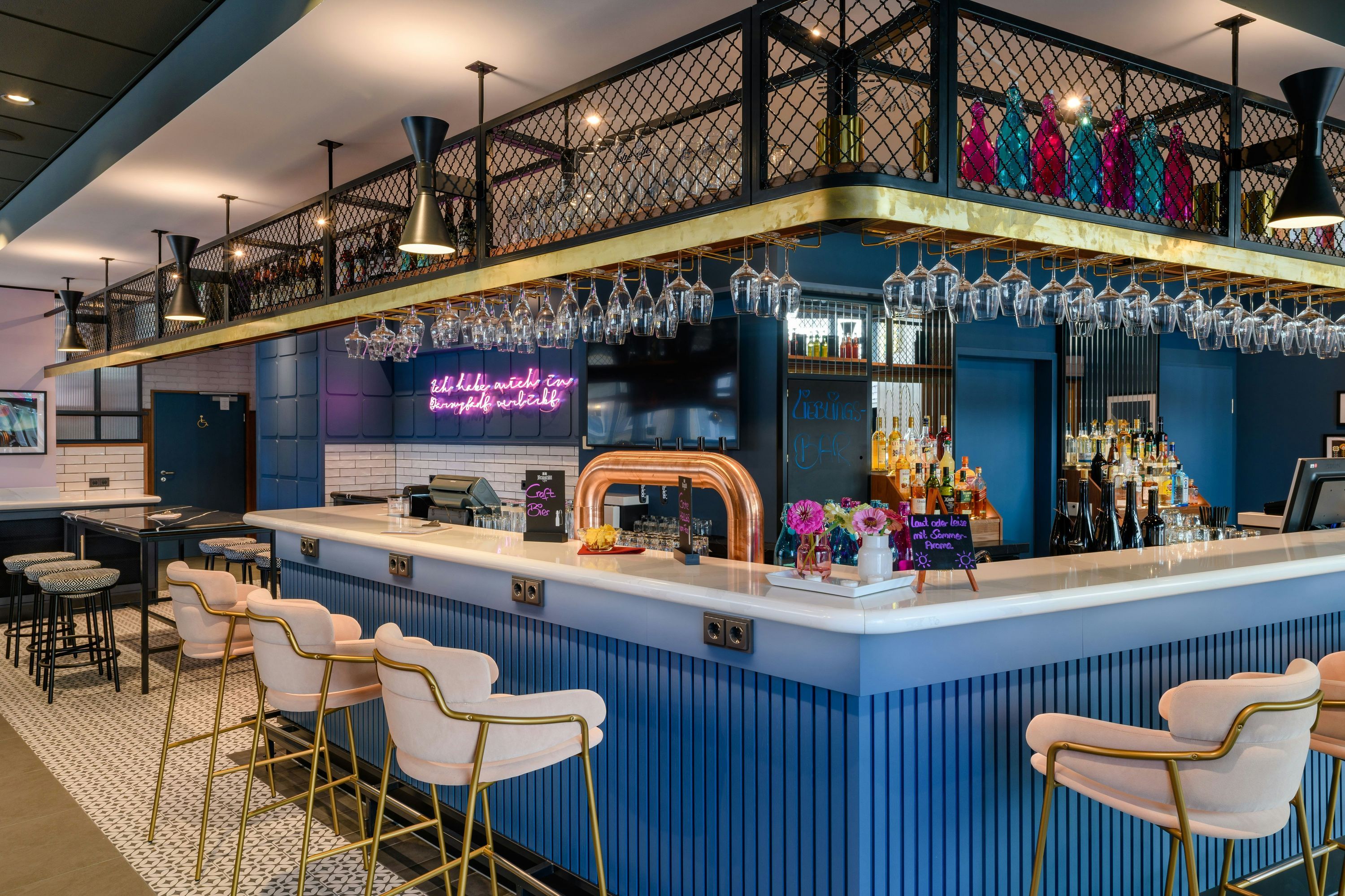 Bar Photo