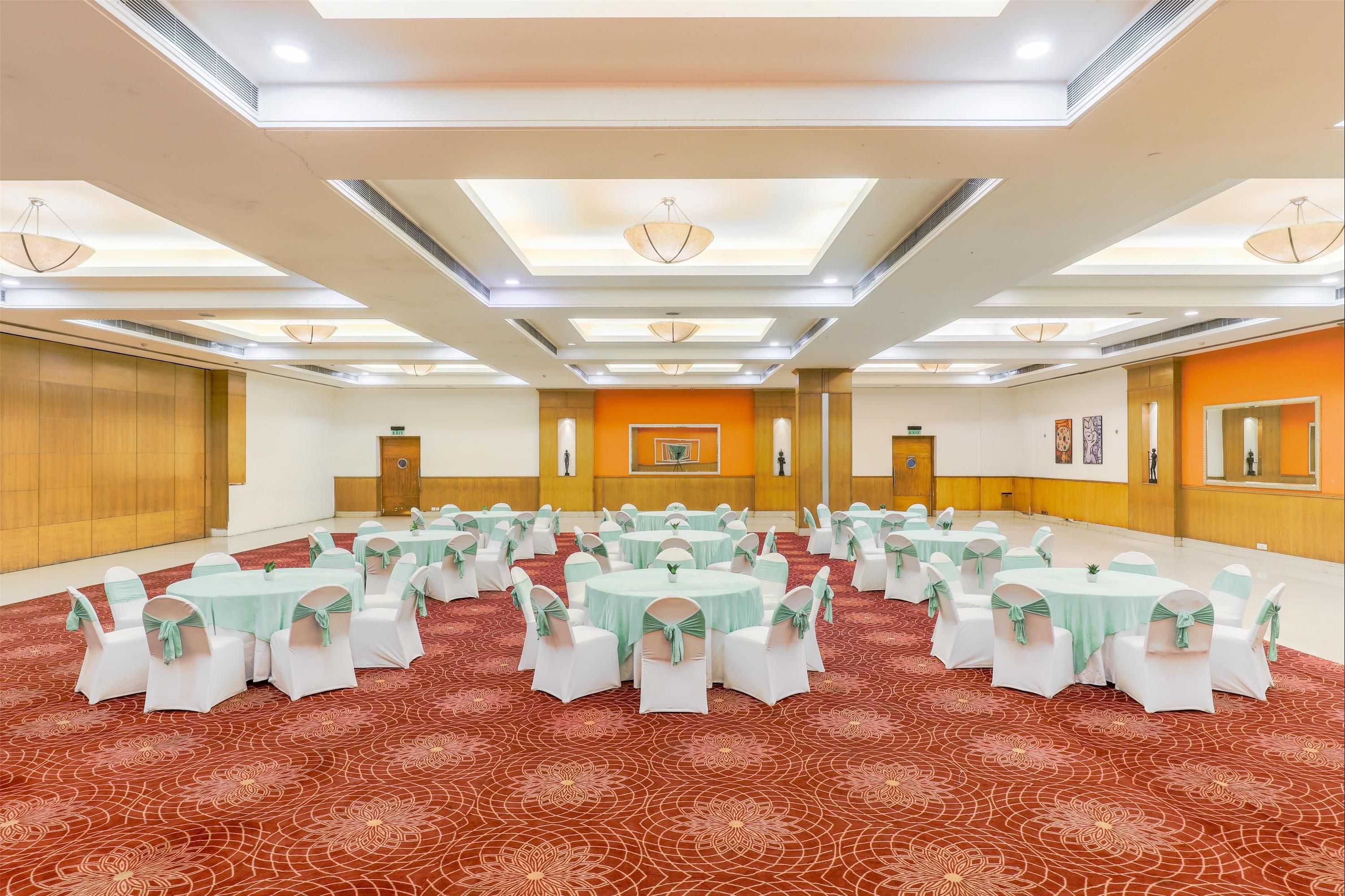 Banquet hall