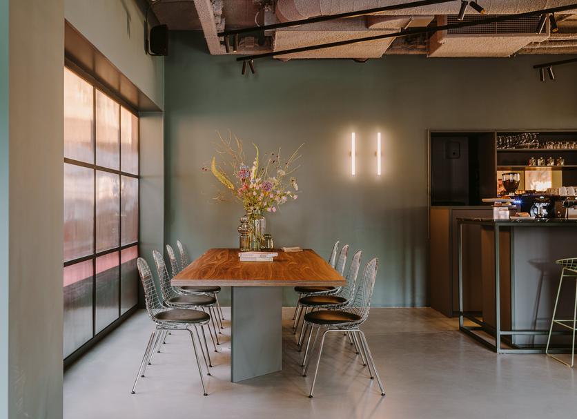 Dining room Photo