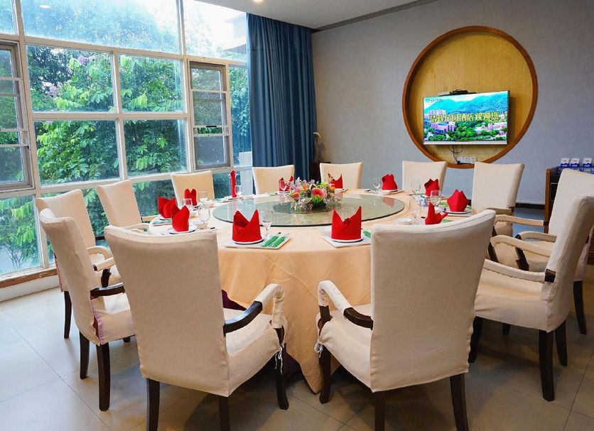 Dining room Photo