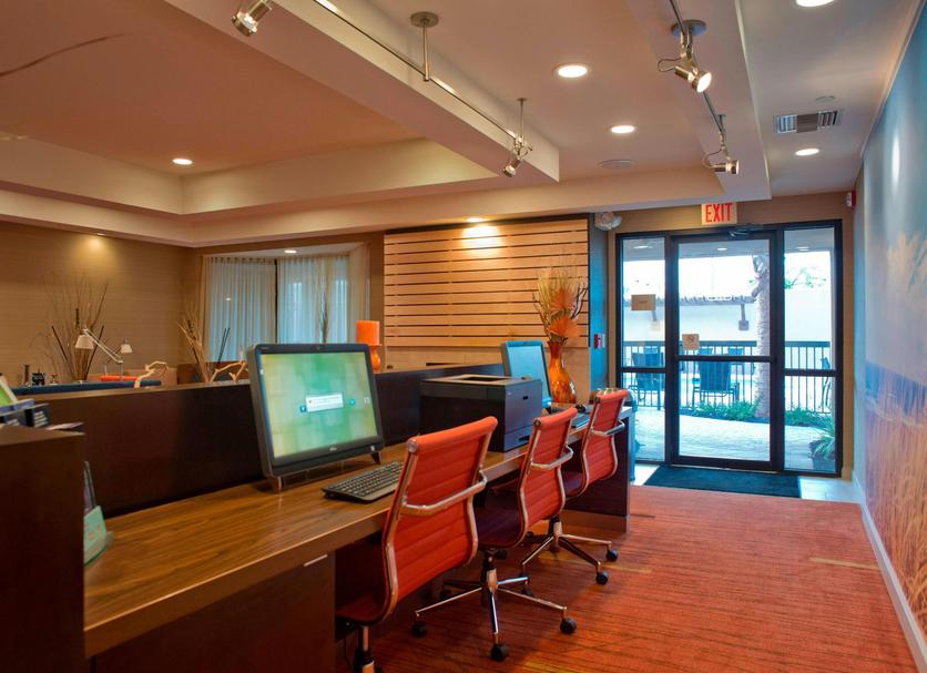 Business centre Photo