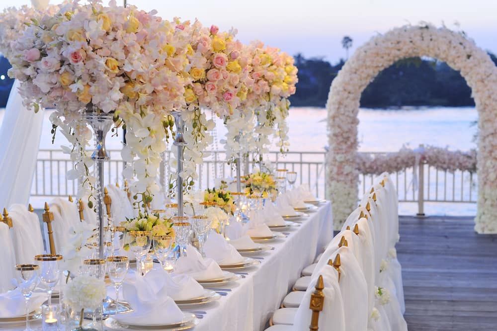 Banquet hall