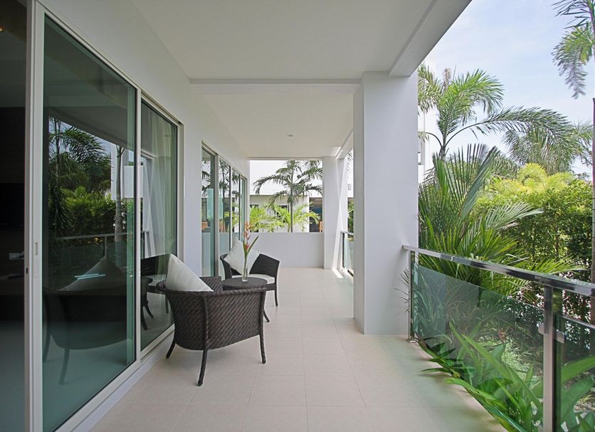 Balcony Photo