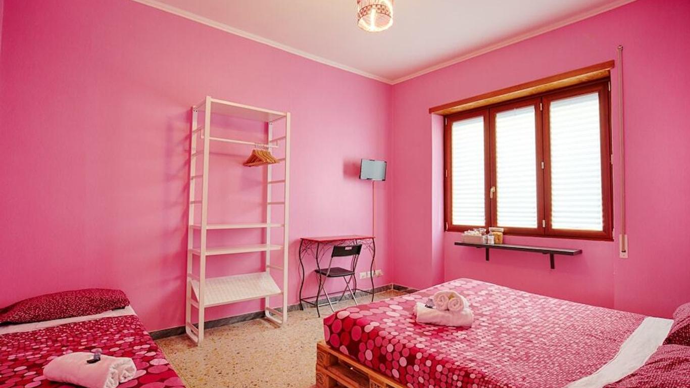 Dreaming Rome Hostel