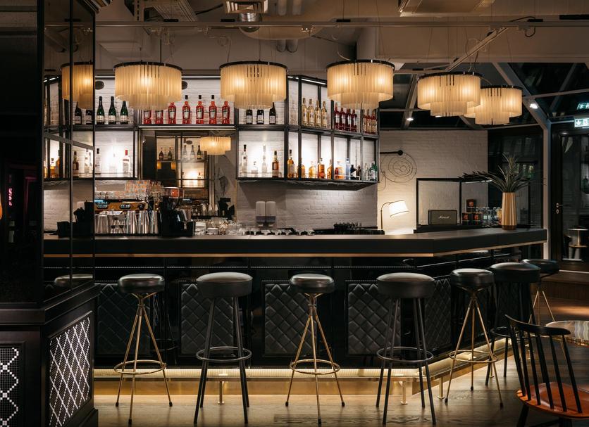 Bar Photo