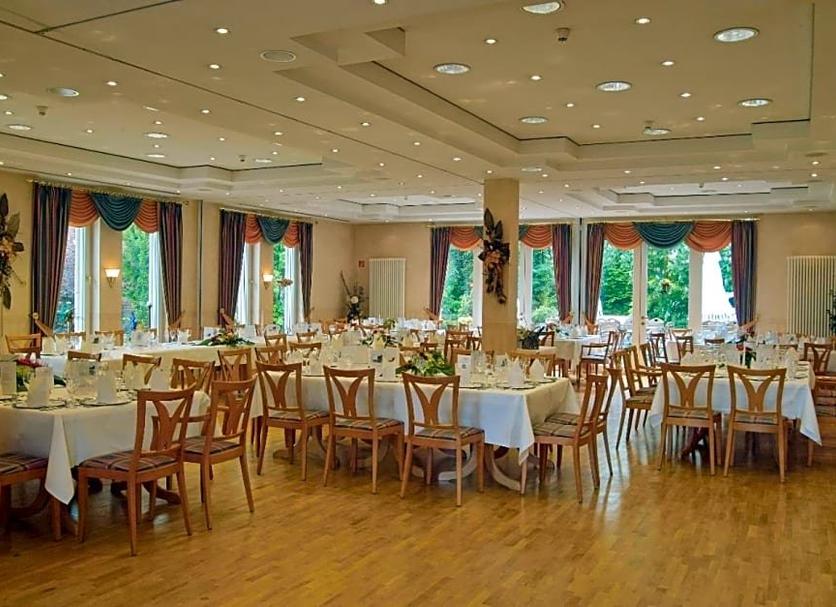 Banquet hall Photo