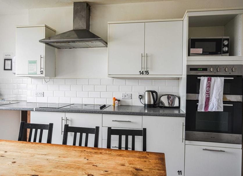 Kitchen Photo
