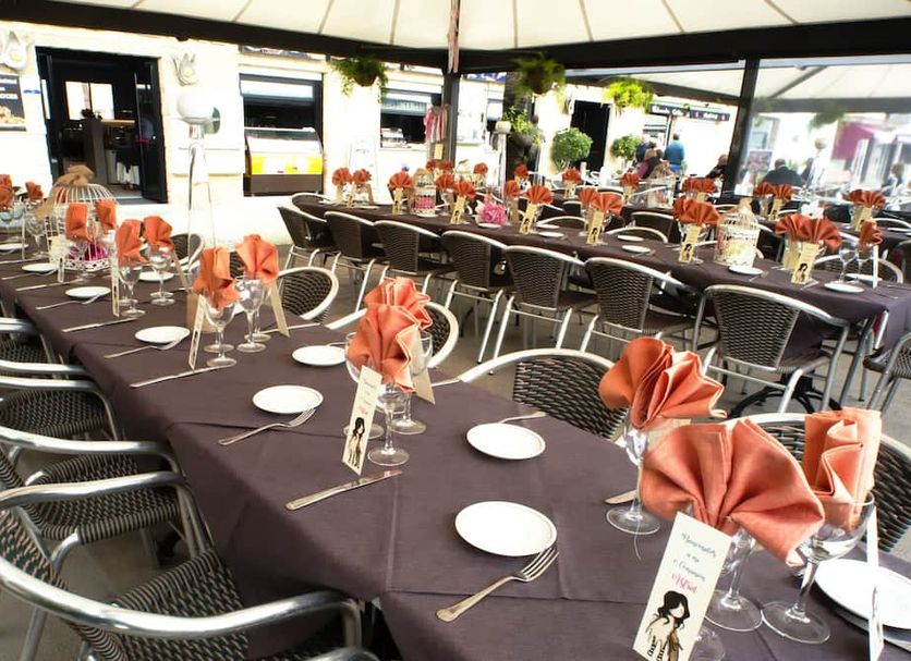 Restaurant Photo