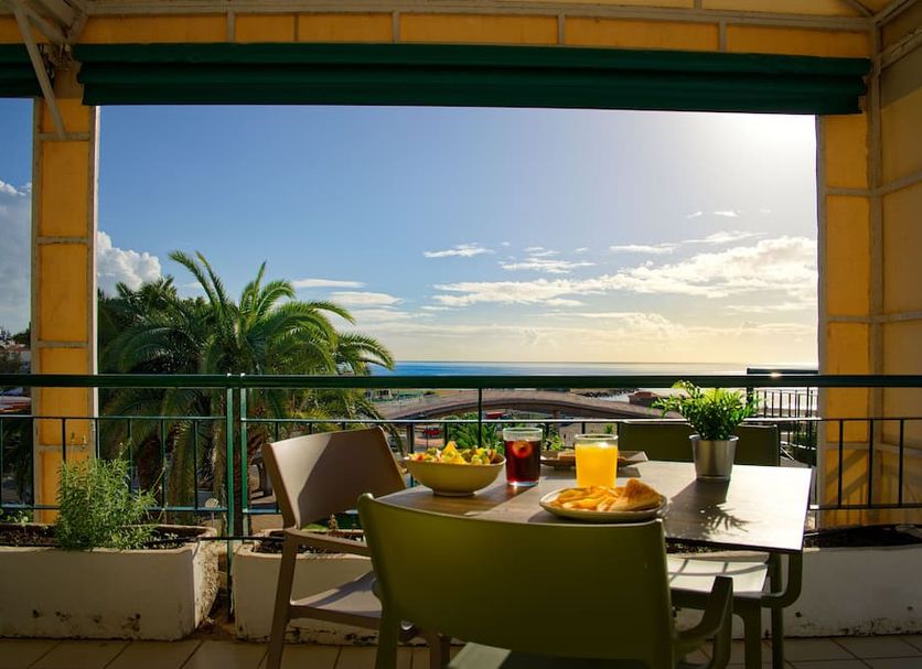 Balcony Photo
