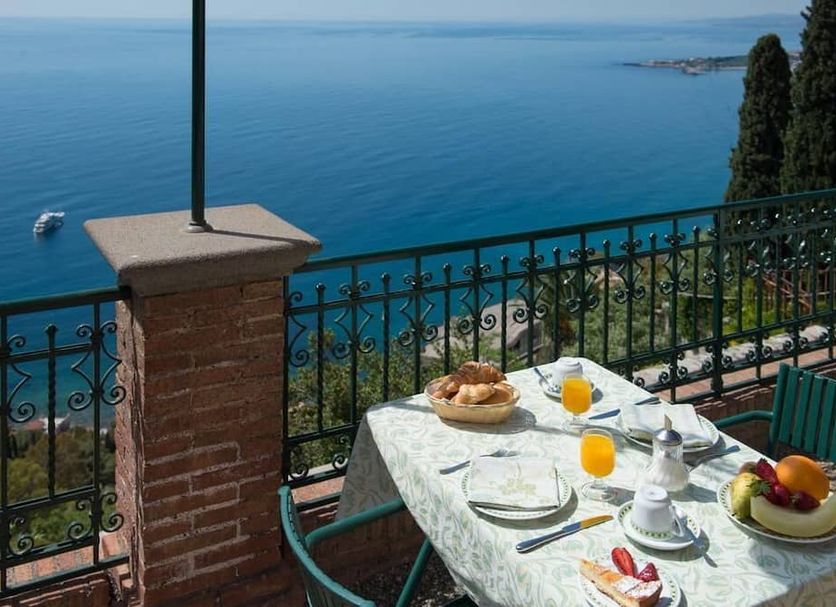 Balcony Photo
