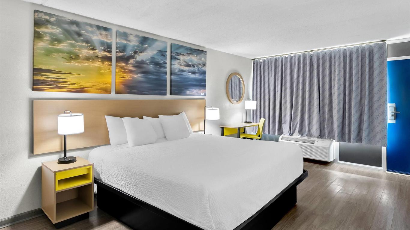 Days Inn by Wyndham Seneca / Clemson Area