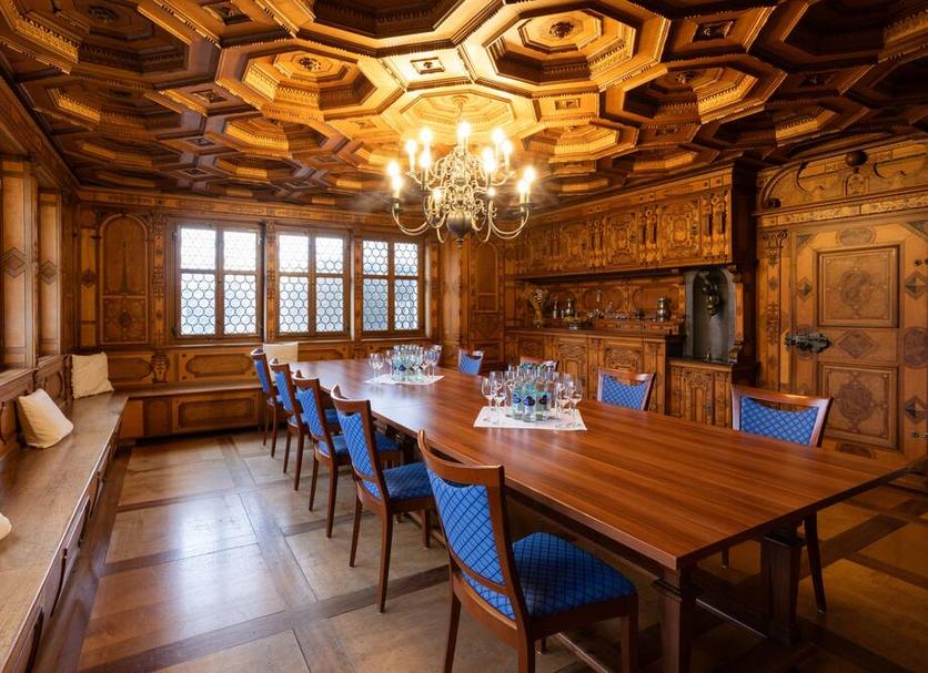 Dining room Photo