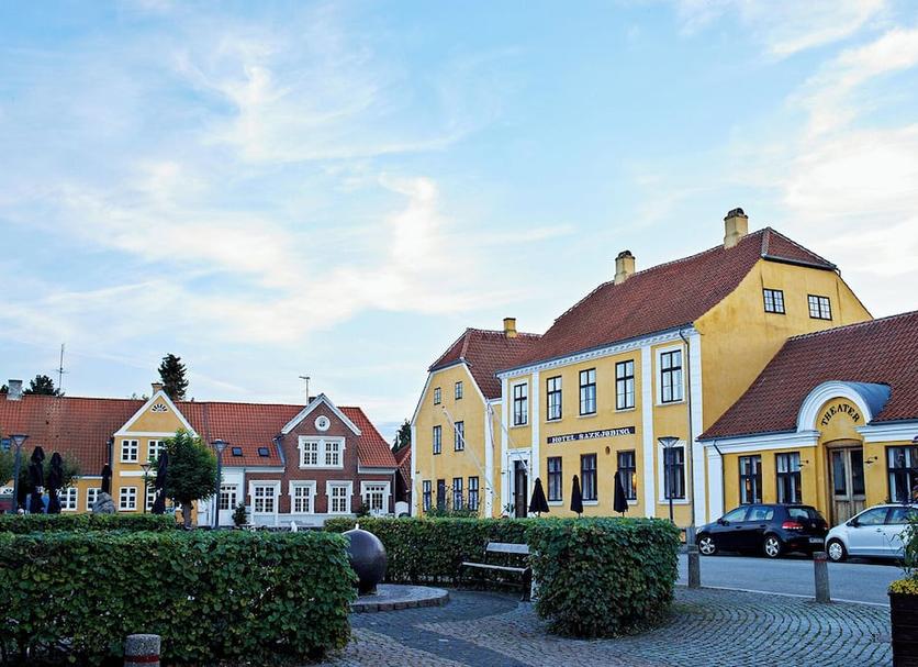 Building Photo