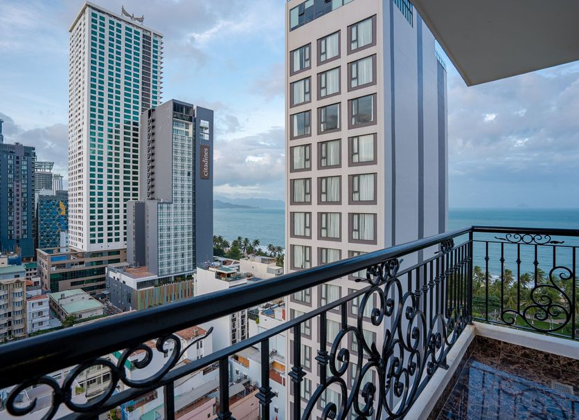 Balcony Photo