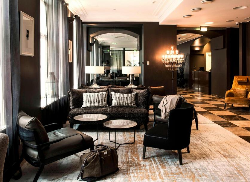 Lounge Photo