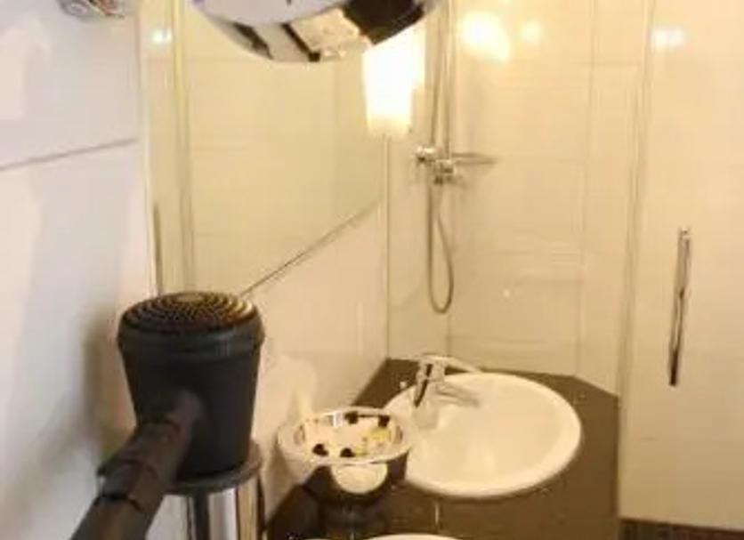 Bathroom Photo