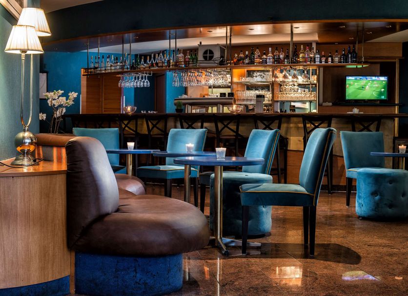 Bar Photo