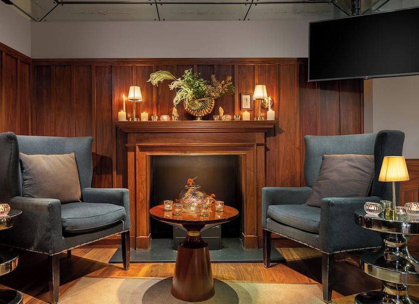 Lounge Photo
