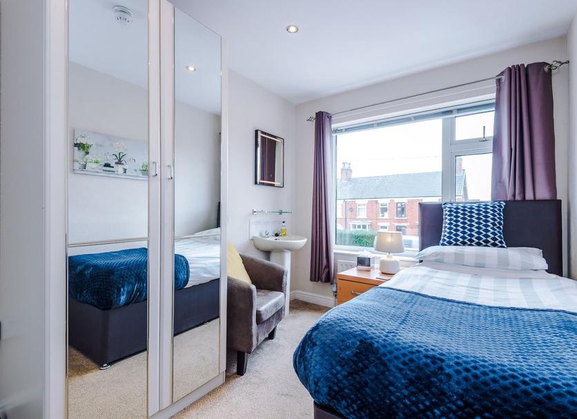 Bedroom Photo