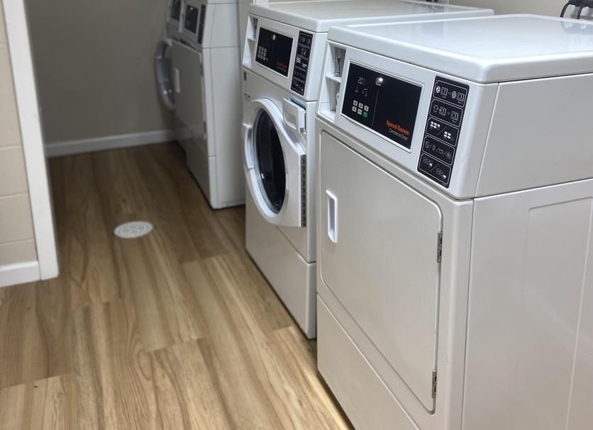 Laundry facility Photo