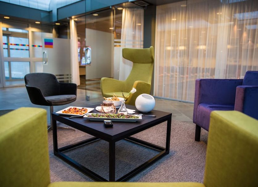 Lounge Photo