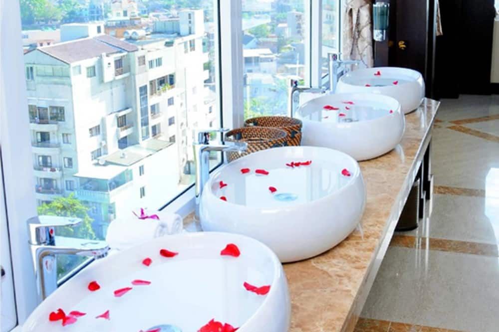 Decor